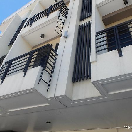 Elyseah Condotel Angeles Exterior foto