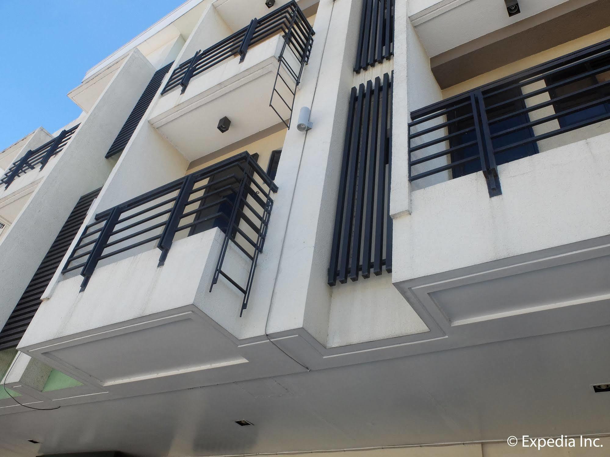 Elyseah Condotel Angeles Exterior foto