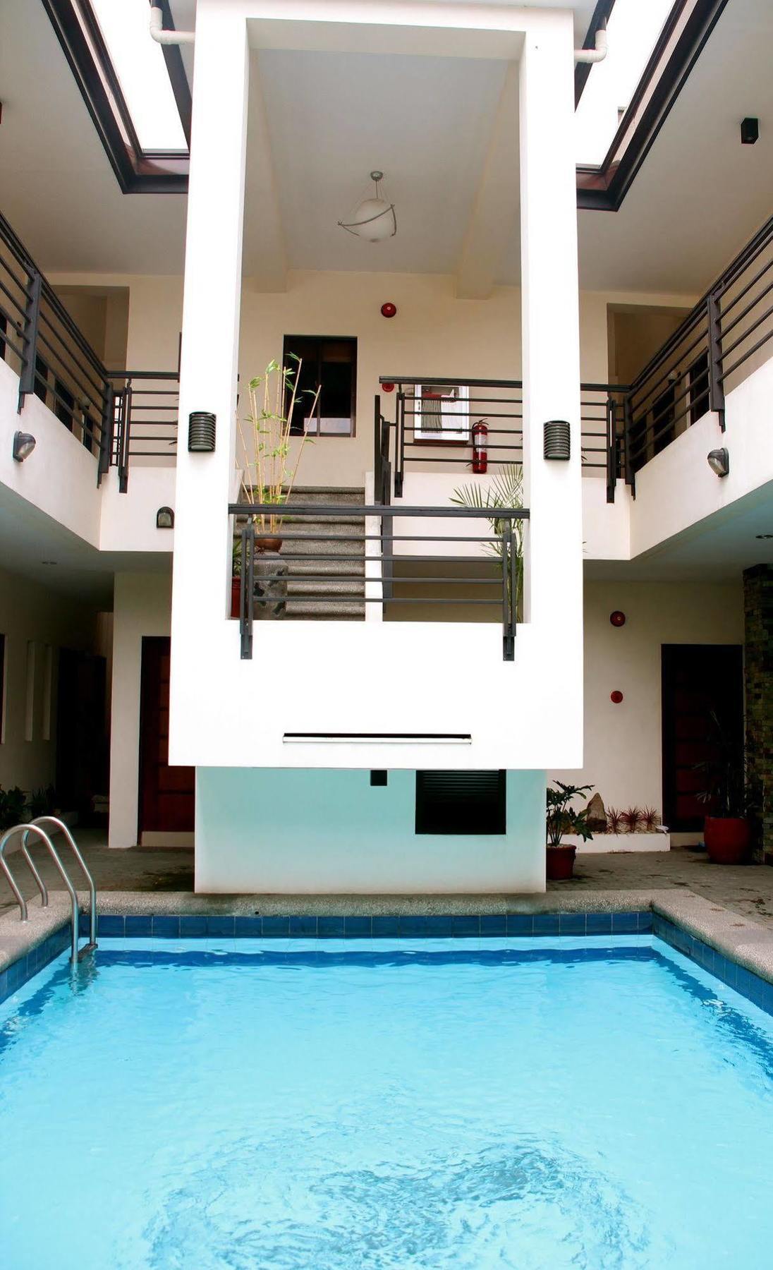Elyseah Condotel Angeles Exterior foto